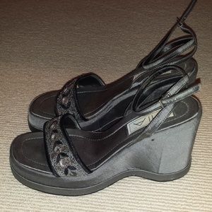 Silver Mia Platform Sandals with black detail EUC